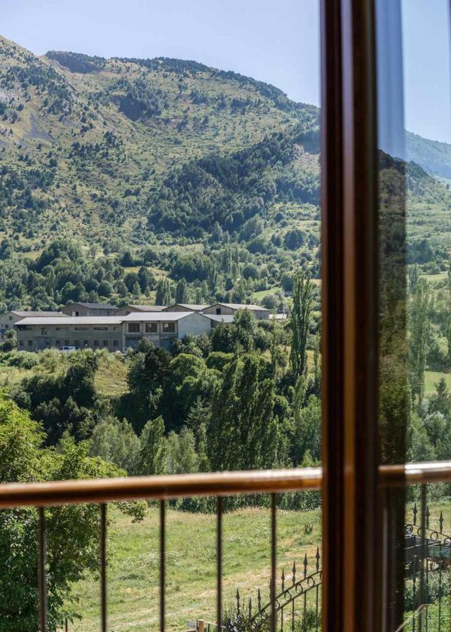 Ferienwohnung El Balcon Familiar Del Pacino Sallent de Gállego Exterior foto